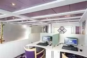 Internet Café