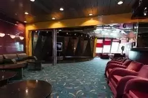 Grands espaces destinés aux adolescents